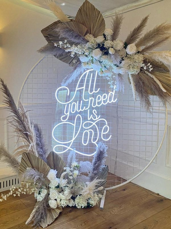 all you need is love neon sign - Led Neons